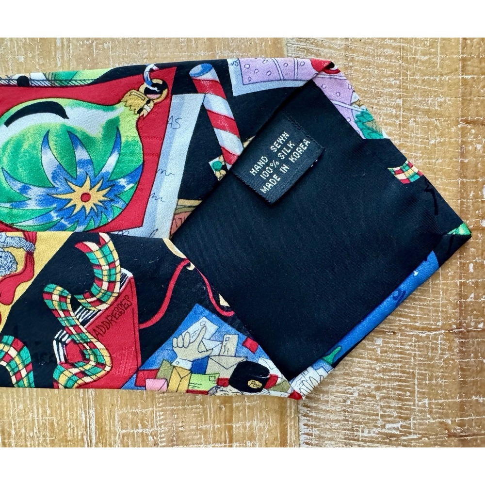 NICOLE MILLER 1994 CHRISTMAS ALL OVER PRINT MENS SILK TIE VTG Vintage Ho Ho Ho - Picture 4 of 6